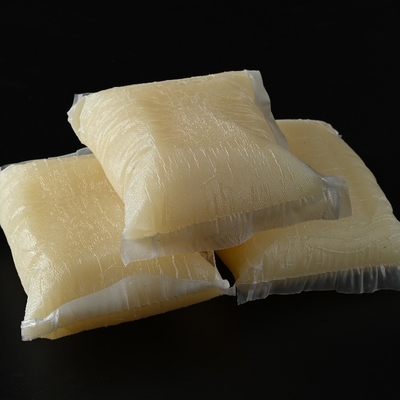 satın al Süt Beyazı Poliolefin Hot Melt Yapıştırıcı CAS No. 9009-54-5 Blok Yastık Şekli online manufacture